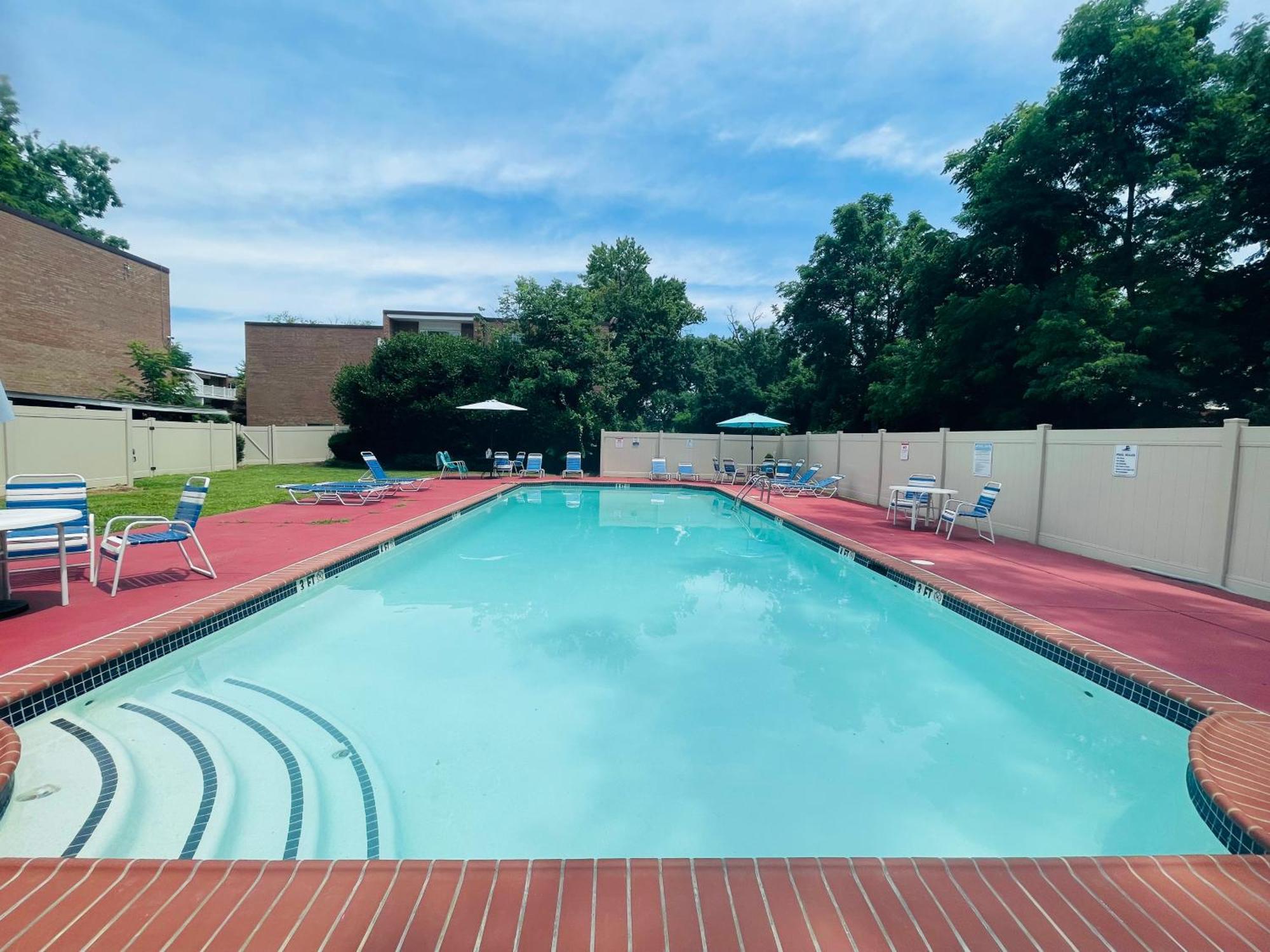 Large, Clean, Comfortable, 1Br Near Einstein Hos Elkins Park Екстер'єр фото